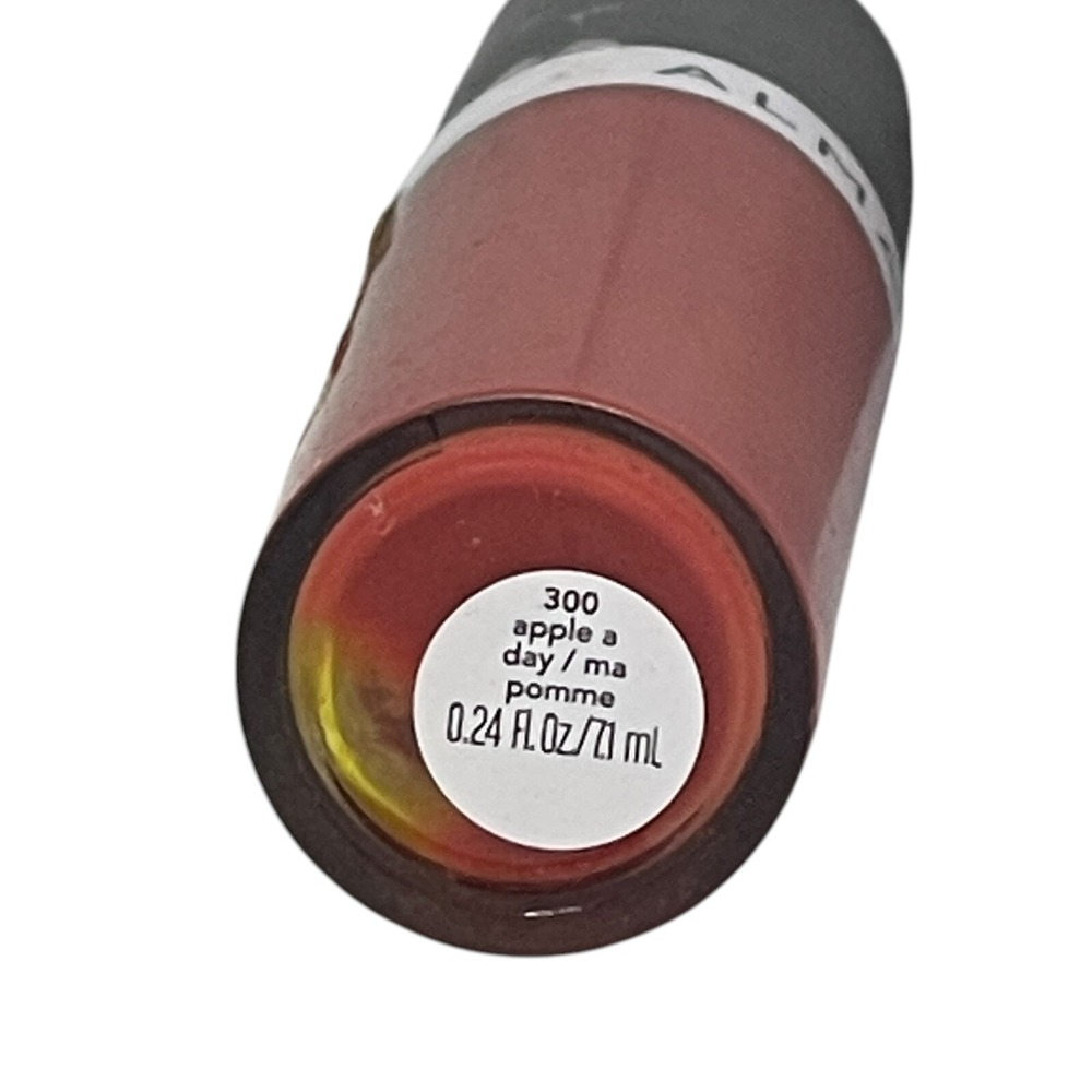 Almay Color Care Liquid Lip Balm Apple A Day Bold Red Classic Vibes Sexy New - Picture 2 of 3